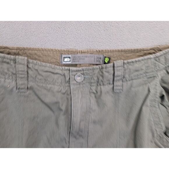 Rei Cargo Pants 36x30 Mens Green Striaght Leg Organic Cotton Adjustable Waist - Picture 2 of 8